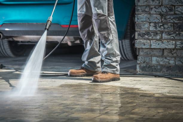 Best Gutter Cleaning and Brightening in New Athens, IL